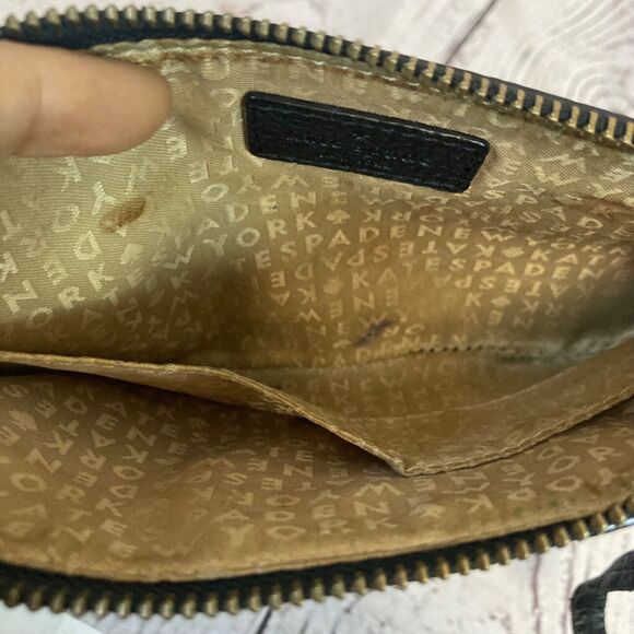 Kate Spade‎ Pebbled Leather Wristlet Pouch Wallet Clutch Black Chic Preppy - Picture 14 of 16